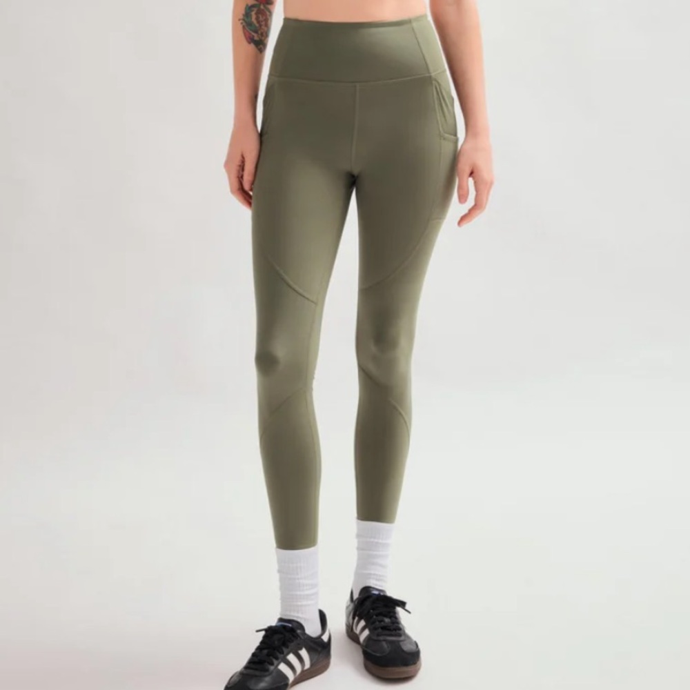 DARK GREEN Girlfriend Collective Compressive Moto Pocket Leggings